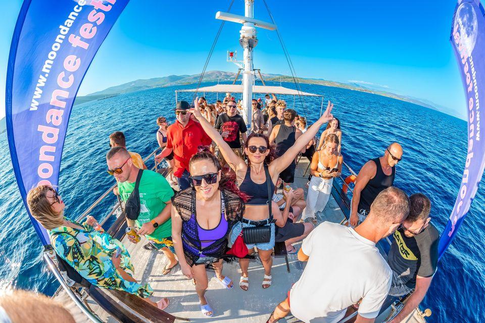 Slika za Moondance Pirate Boat Party 2024