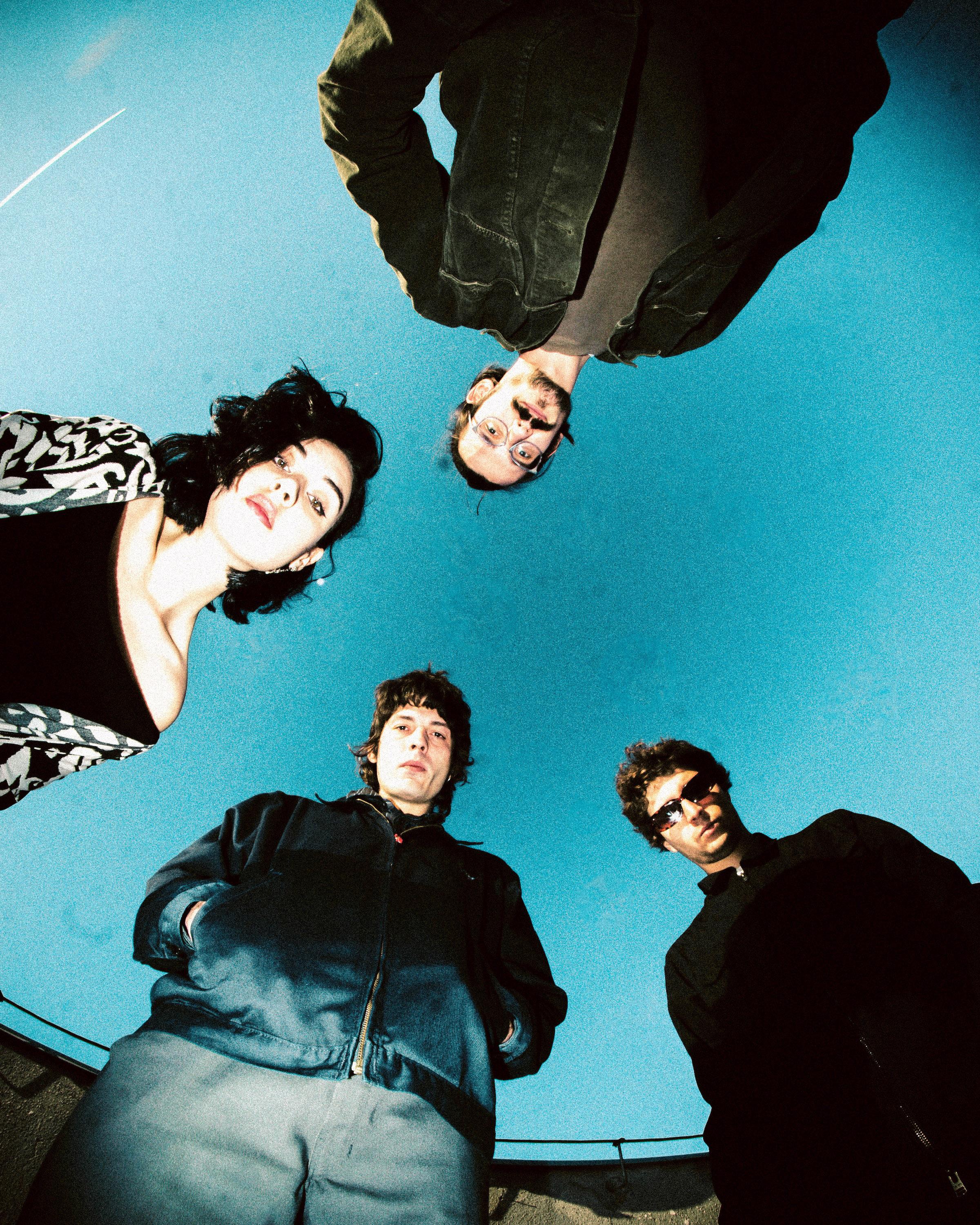 Slika za proto tip, Neon Lies (CRO), Dezinformacije (CRO) i Monica