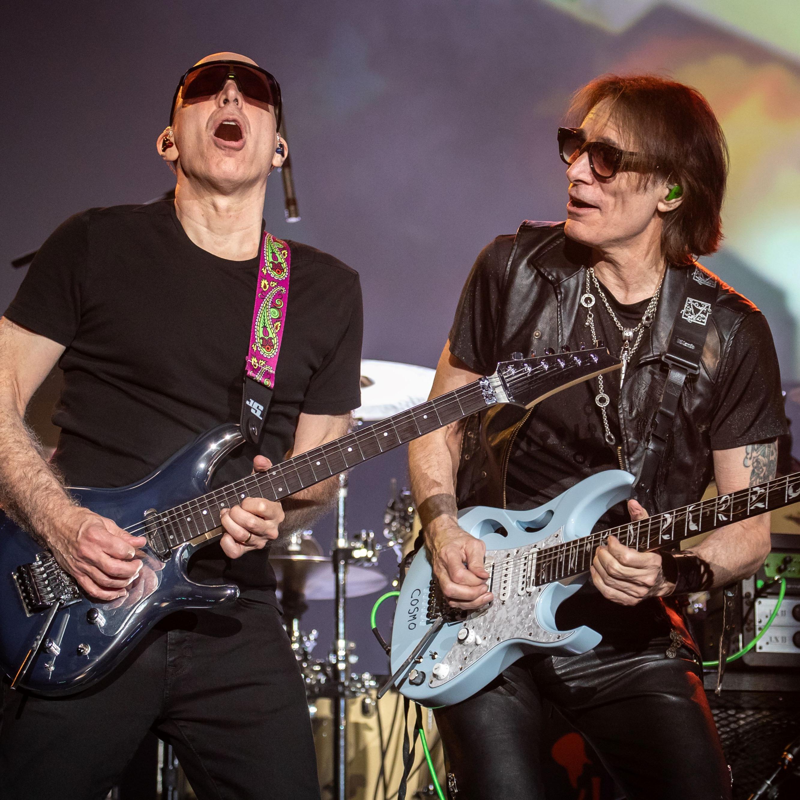 Slika za Joe Satriani i Steve Vai (USA)