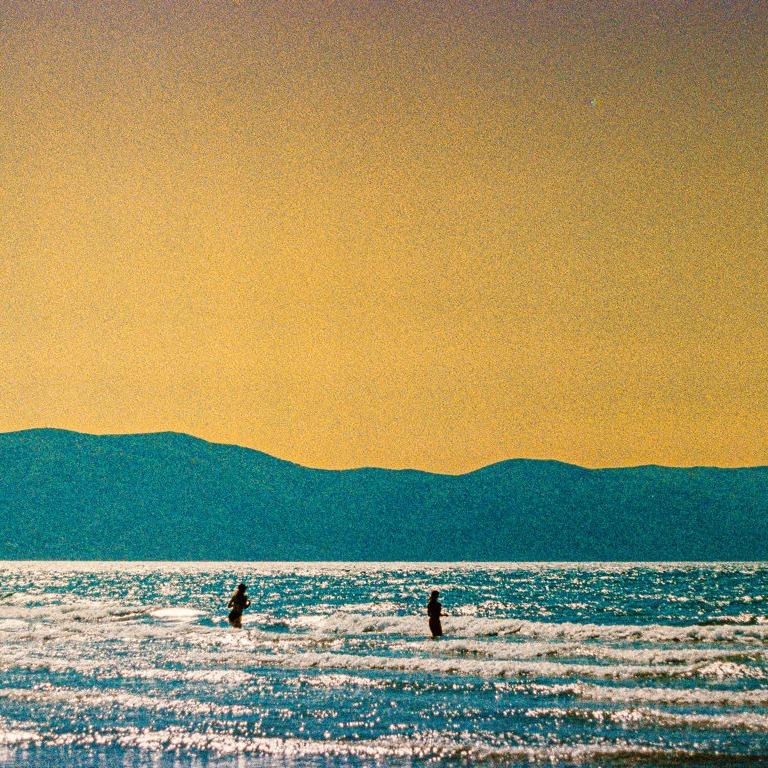 Slika za Beyond the Horizon: Imagining the Unreachable