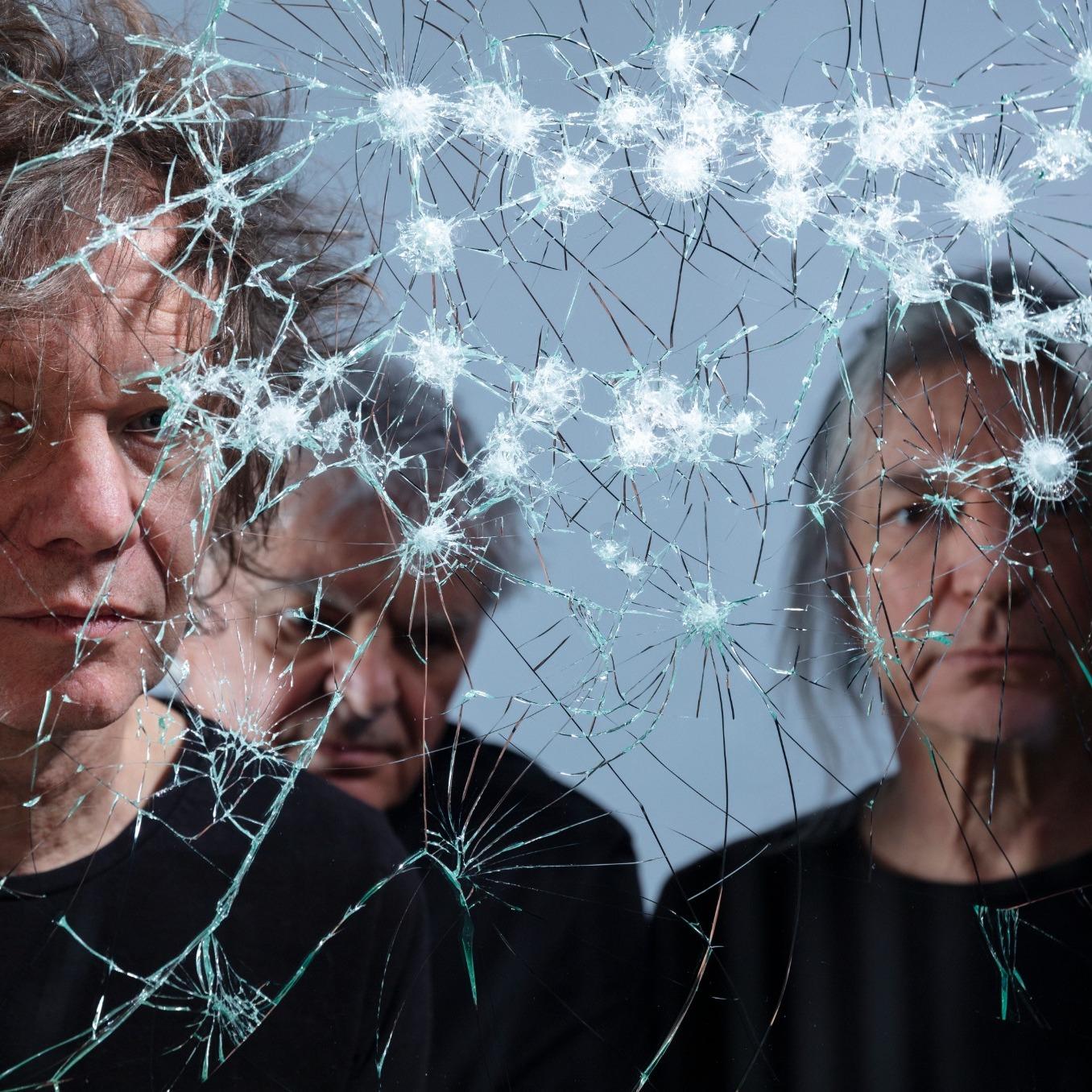 Slika za The Young Gods (CH)