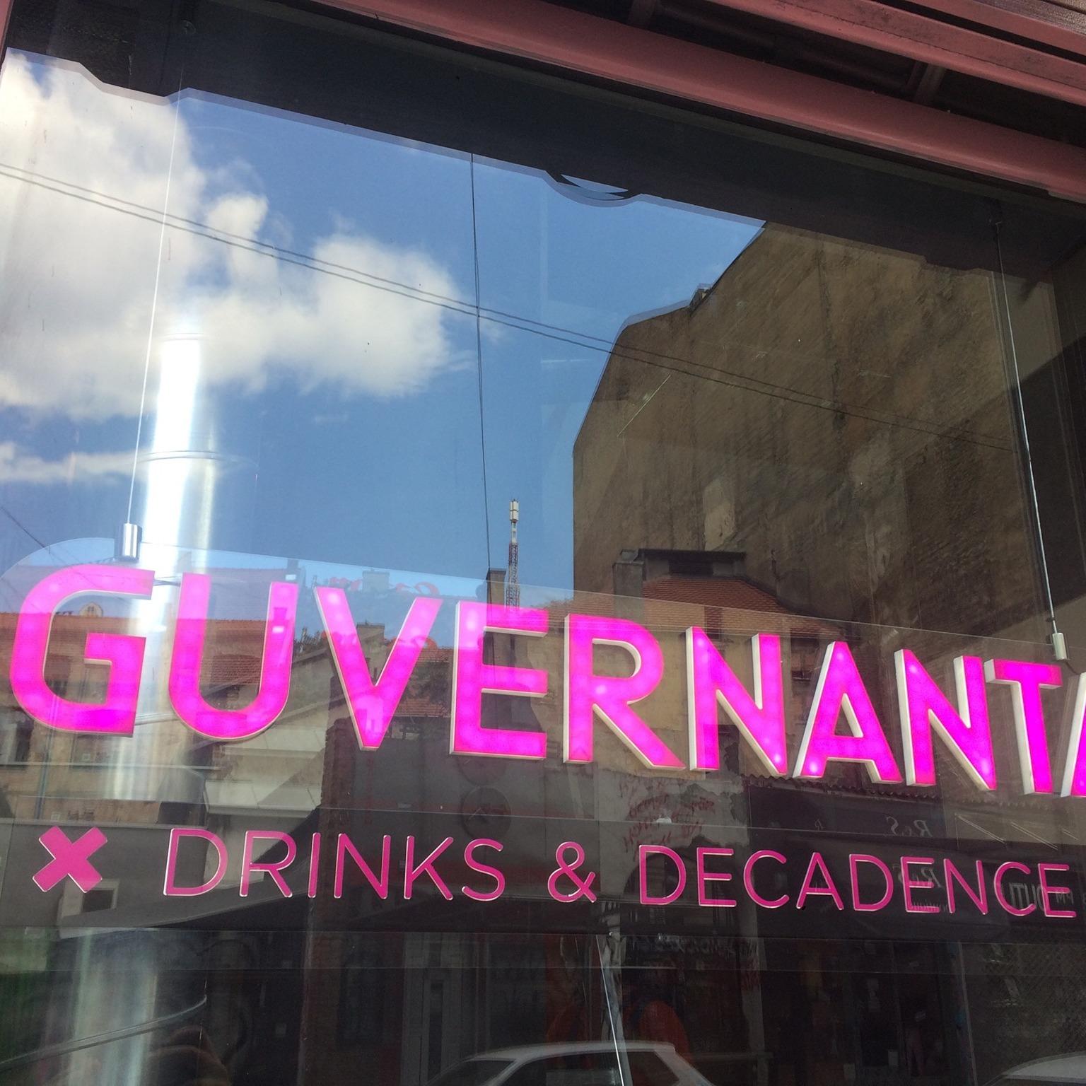 Guvernanta bar