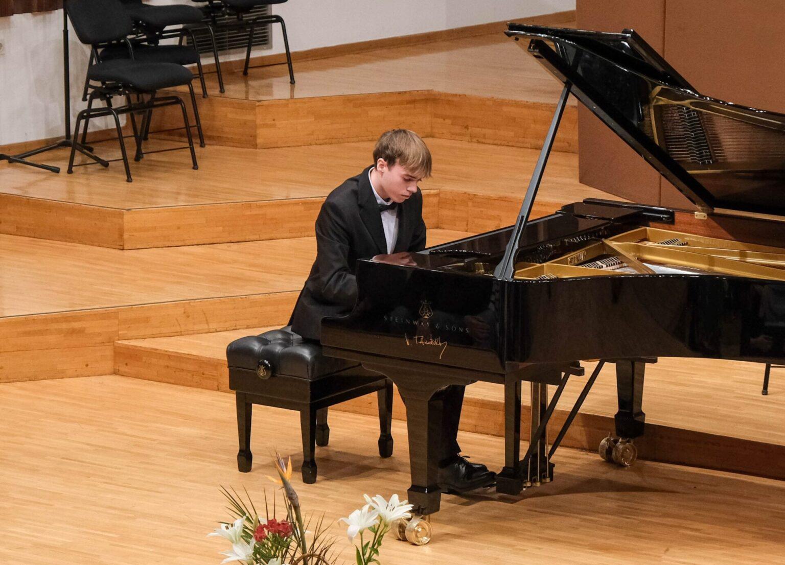 Slika za Petar Mićić