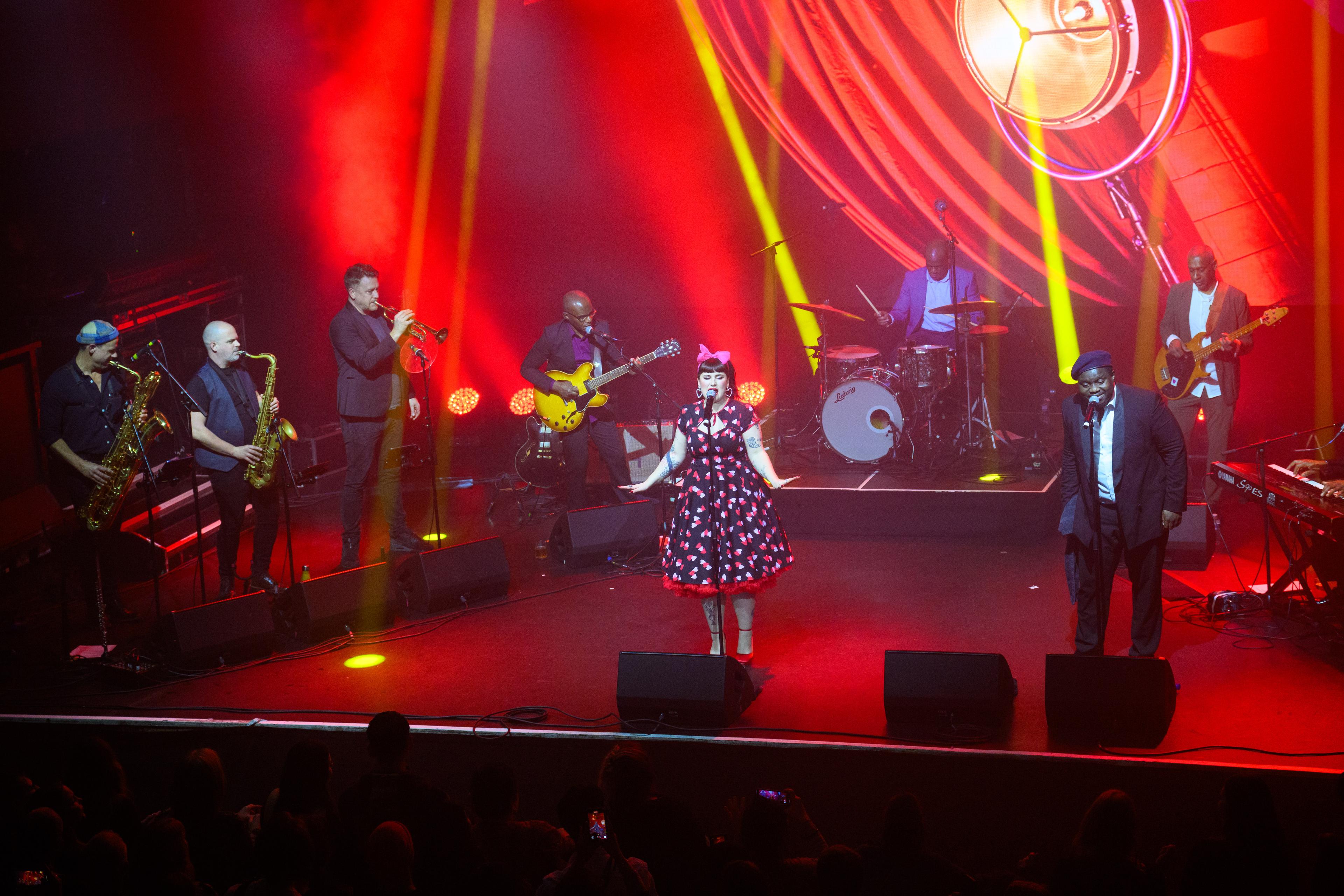 Slika za The Amy Winehouse Band (UK)